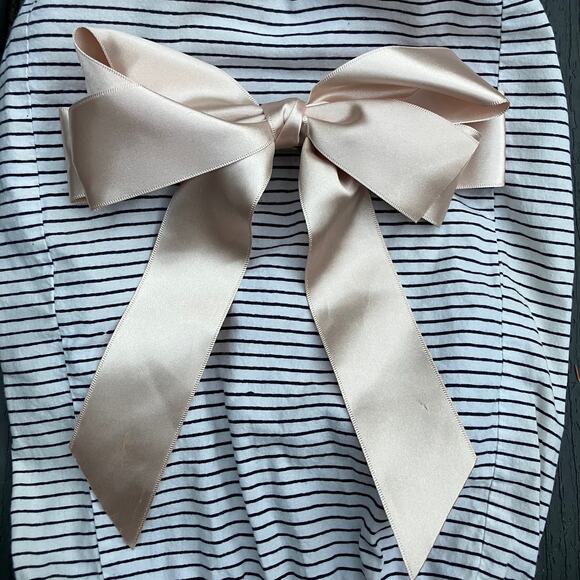 Gold satin ribbon bow hair clip, Dolls Kill glam balletcore girly coquette fairy - Picture 1 of 7